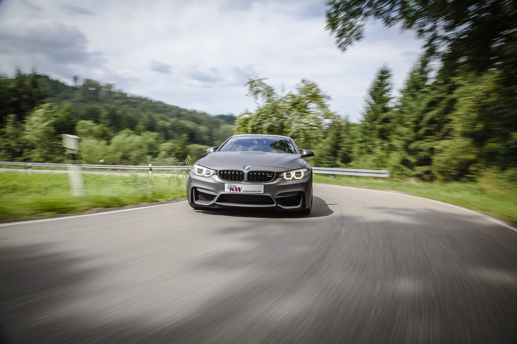Performance, stance and maximum driving pleasure: KW Clubsport for M4